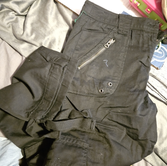 Capri pants - Picture 2 of 5